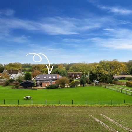 Maltings Lodge Chelsworth Bagian luar foto
