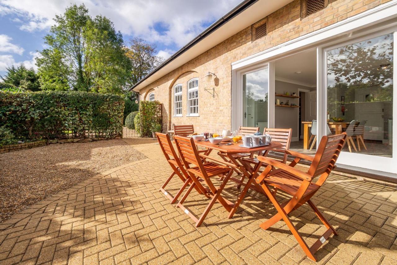 Maltings Lodge Chelsworth Bagian luar foto