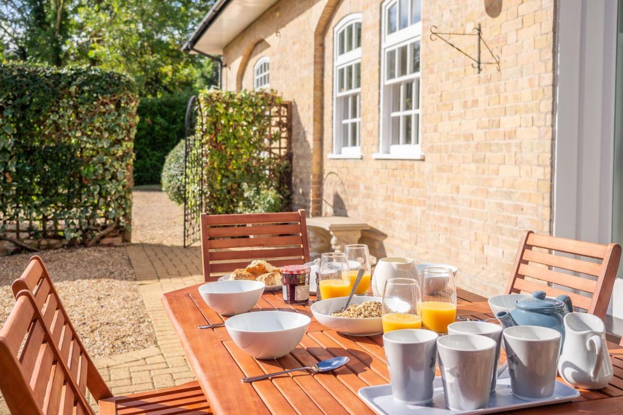 Maltings Lodge Chelsworth Bagian luar foto