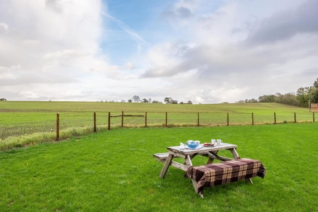 Maltings Lodge Chelsworth Bagian luar foto